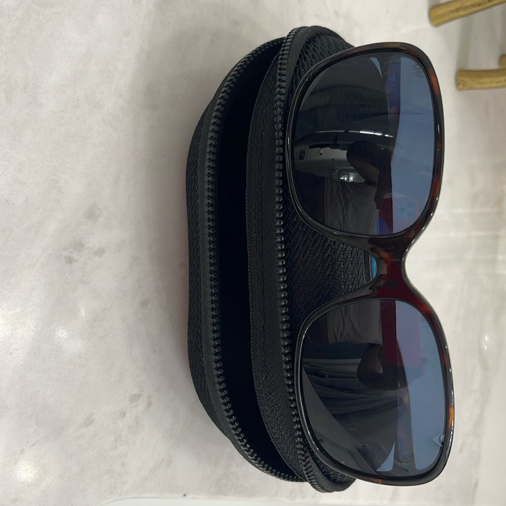 EUC costa Del Mar Riverton sunglasses